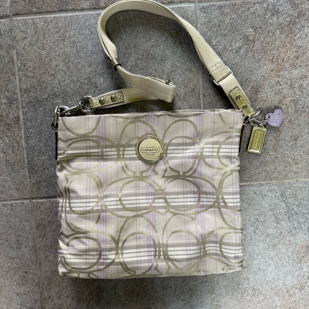 Coach F17474 Vintage Signature Tartan Plaid Tote • Lavender/Gold Accent